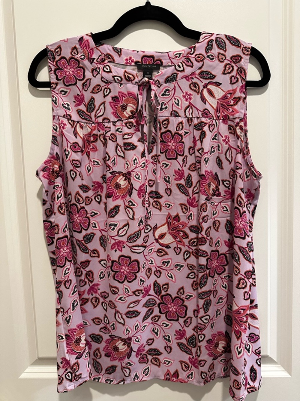 Ann Taylor Pink Floral Tie-Front Sleeveless Camisole